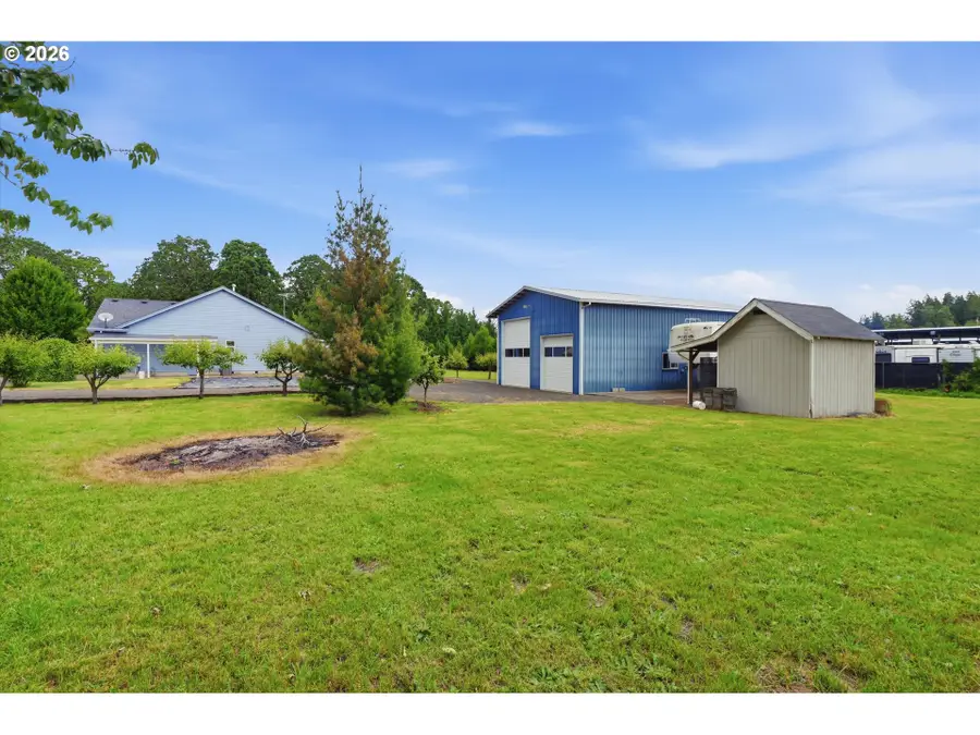 23420 NE Hyland Dr, Newberg, OR 97132 - #3