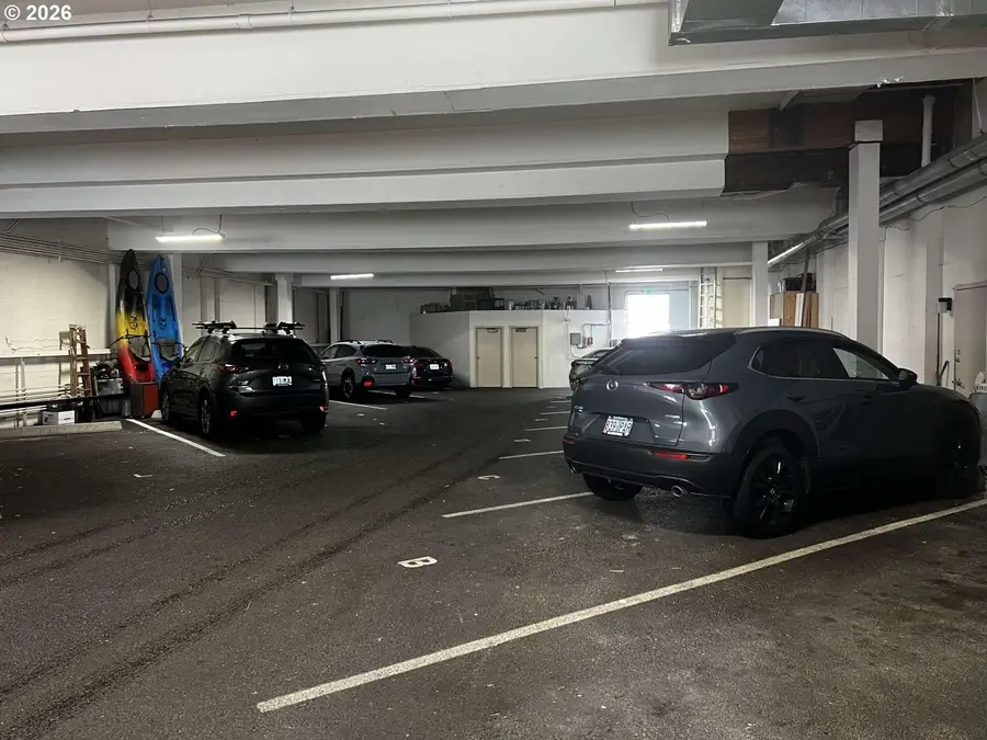 2611 NW Upshur St #207, Portland, OR 97210 - #3