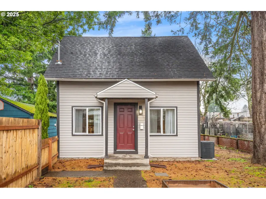 6099 NE Going St, Portland, OR 97218 - Image #3