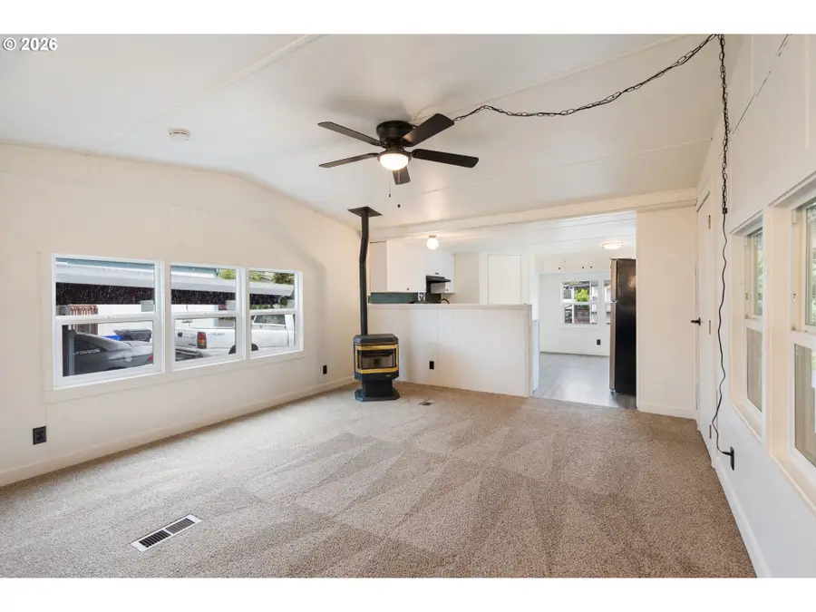15130 S Maplelane Rd #50, Oregon City, OR 97045 - #3