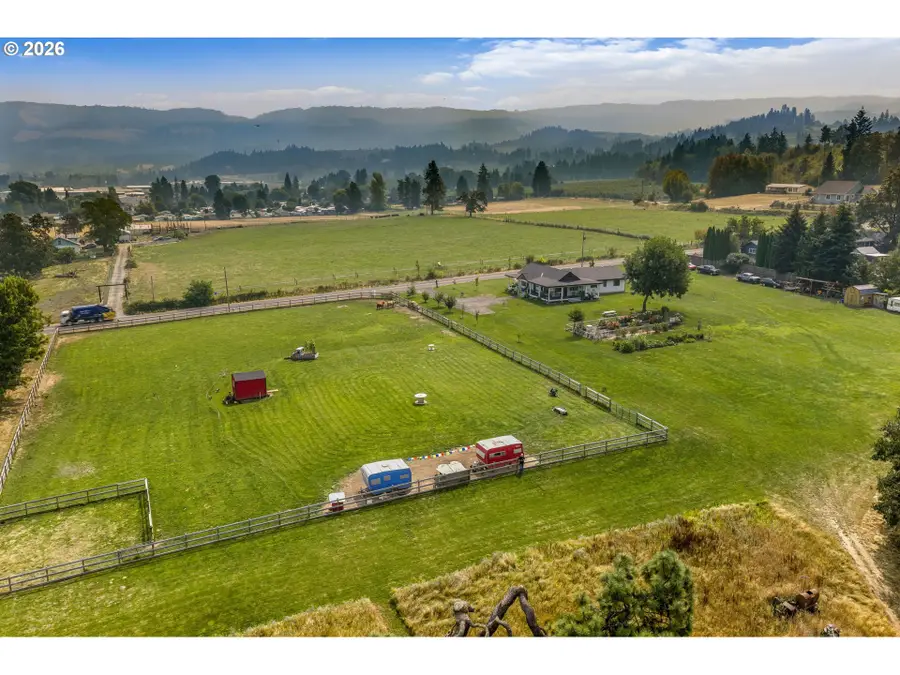3386 Wyeast Rd, Hoodriver, OR 97031 - #2