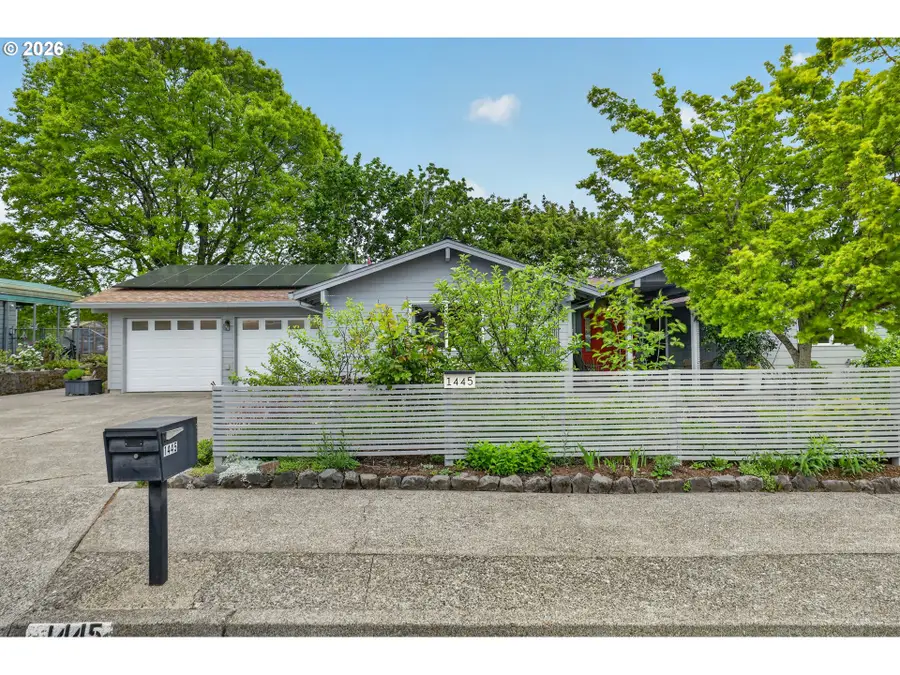 1445 NE Country Club Ave, Gresham, OR 97030 - #2