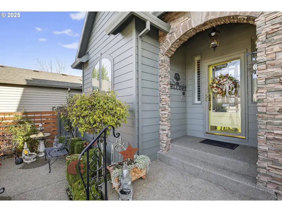 14609 NW Blackthorne Ln, Portland, OR 97229 - Image #3