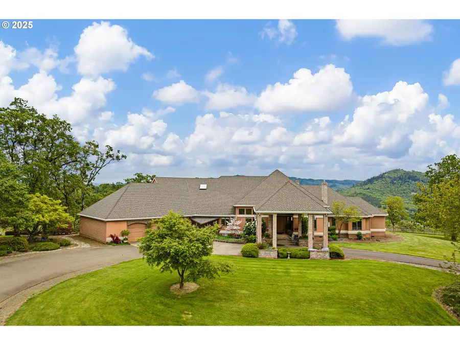 375 Bella Hills Ln, Roseburg, OR 97471 - Image #3