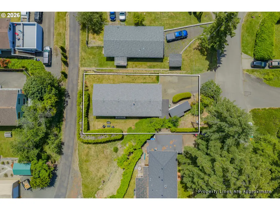 580 8th Ave, Coos Bay, OR 97420 - #2