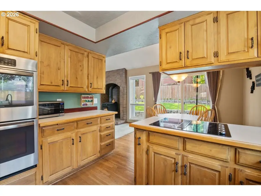 3368 Huckleberry Ct S, Salem, OR 97302 - #3