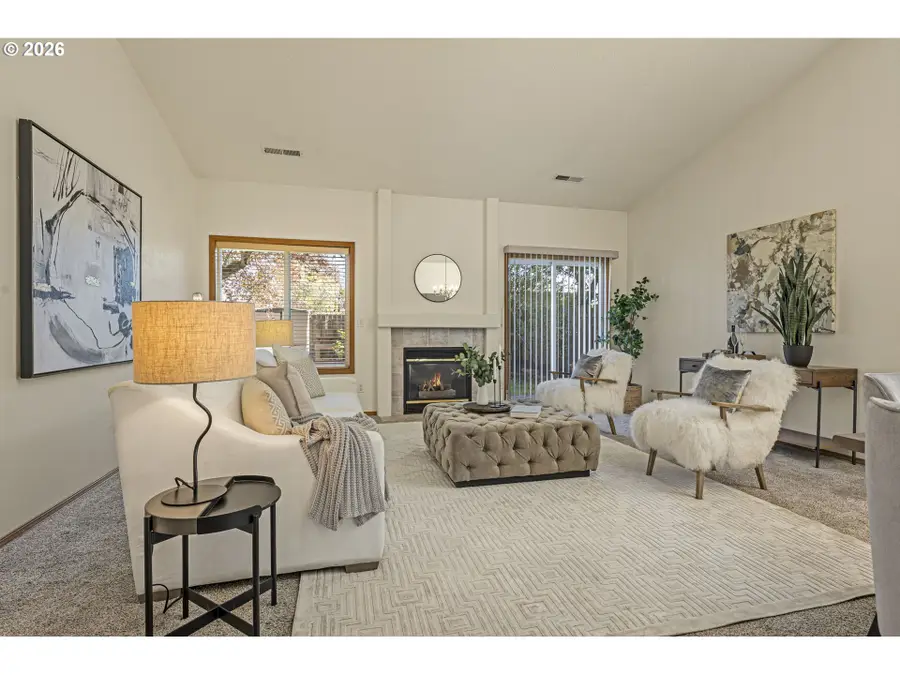 438 SE 71st Pl, Hillsboro, OR 97123 - #2