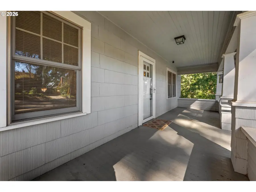 8409 SW Capitol Hwy, Portland, OR 97219 - #3