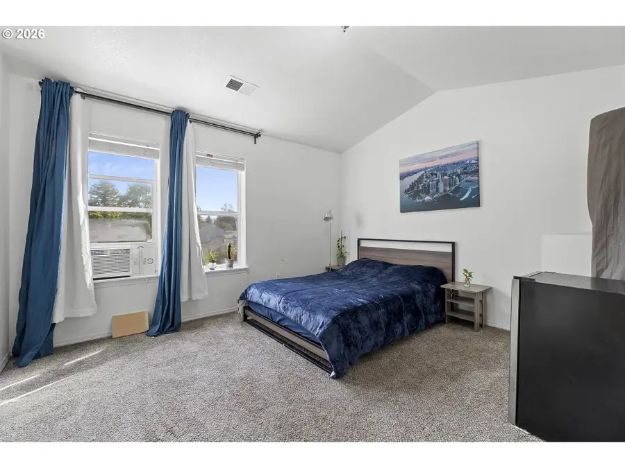 3349 SE 143rd Ave, Portland, OR 97236 - #3