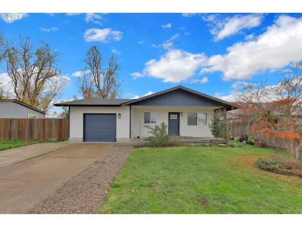 645 Riley Way, Harrisburg, OR 97446