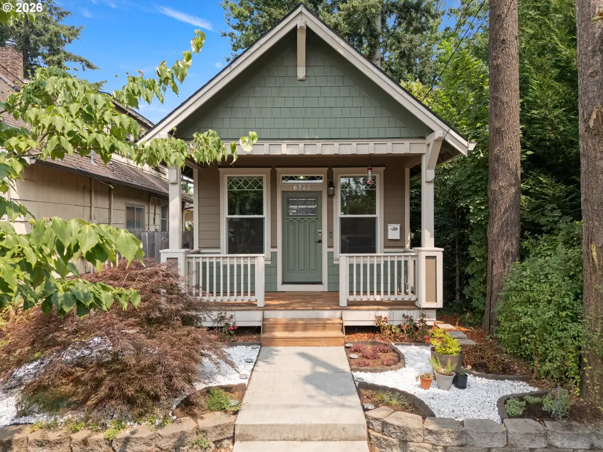 6929 N Armour St, Portland, OR 97203 - #1