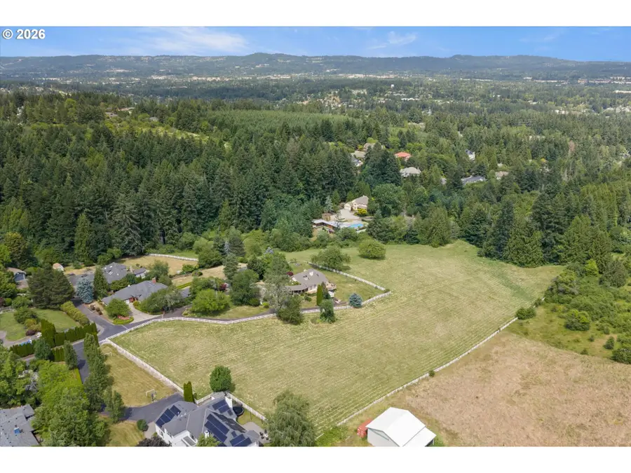 17071 SW Mount Hood Dr, Beaverton, OR 97007 - #2