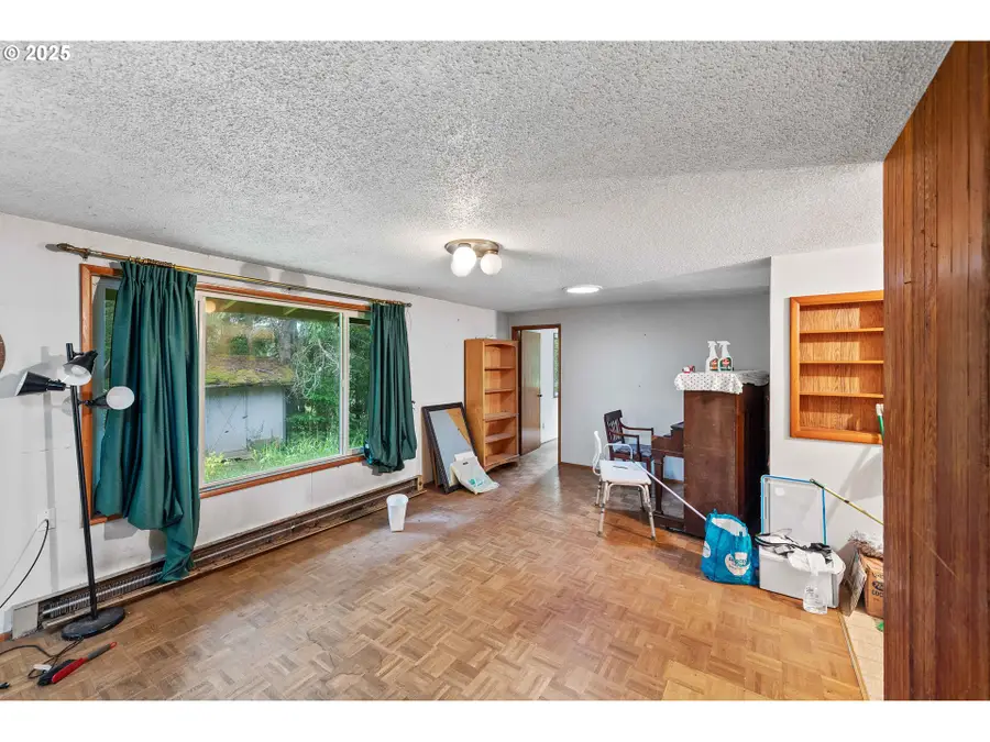 92688 Libby Ln, Coosbay, OR 97420 - Image #3