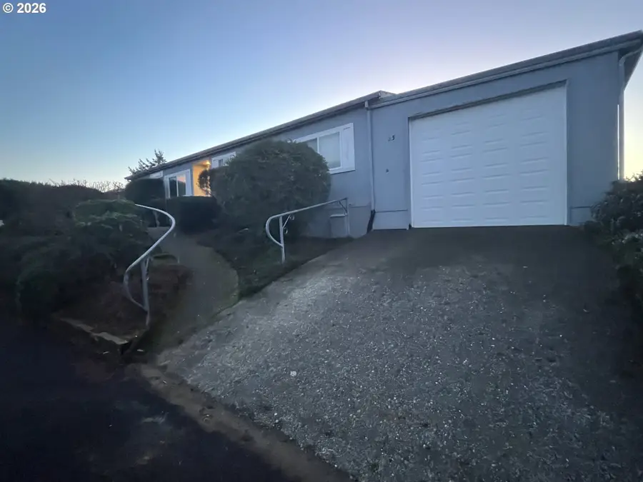 100 River Bend Rd #23, Reedsport, OR 97467 - Image #3