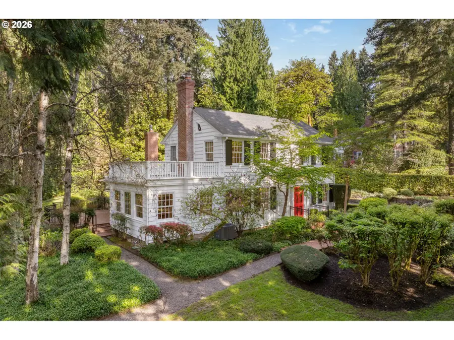 261 SW Birdshill Rd, Portland, OR 97219 - #2