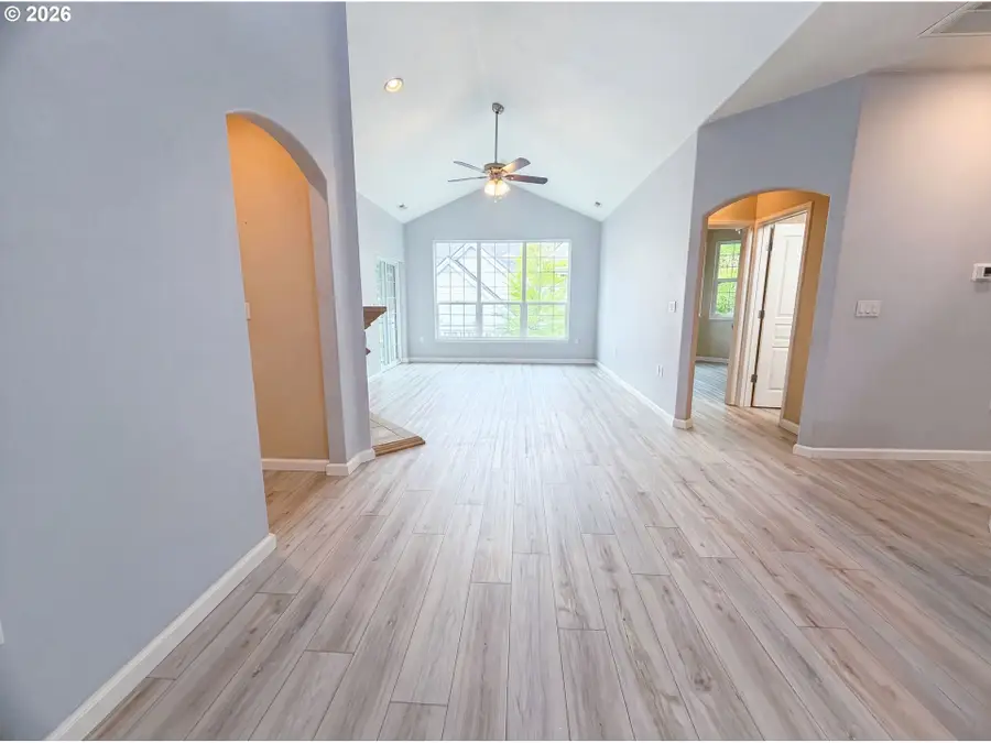 5155 Summerlinn Way, West Linn, OR 97068 - #3