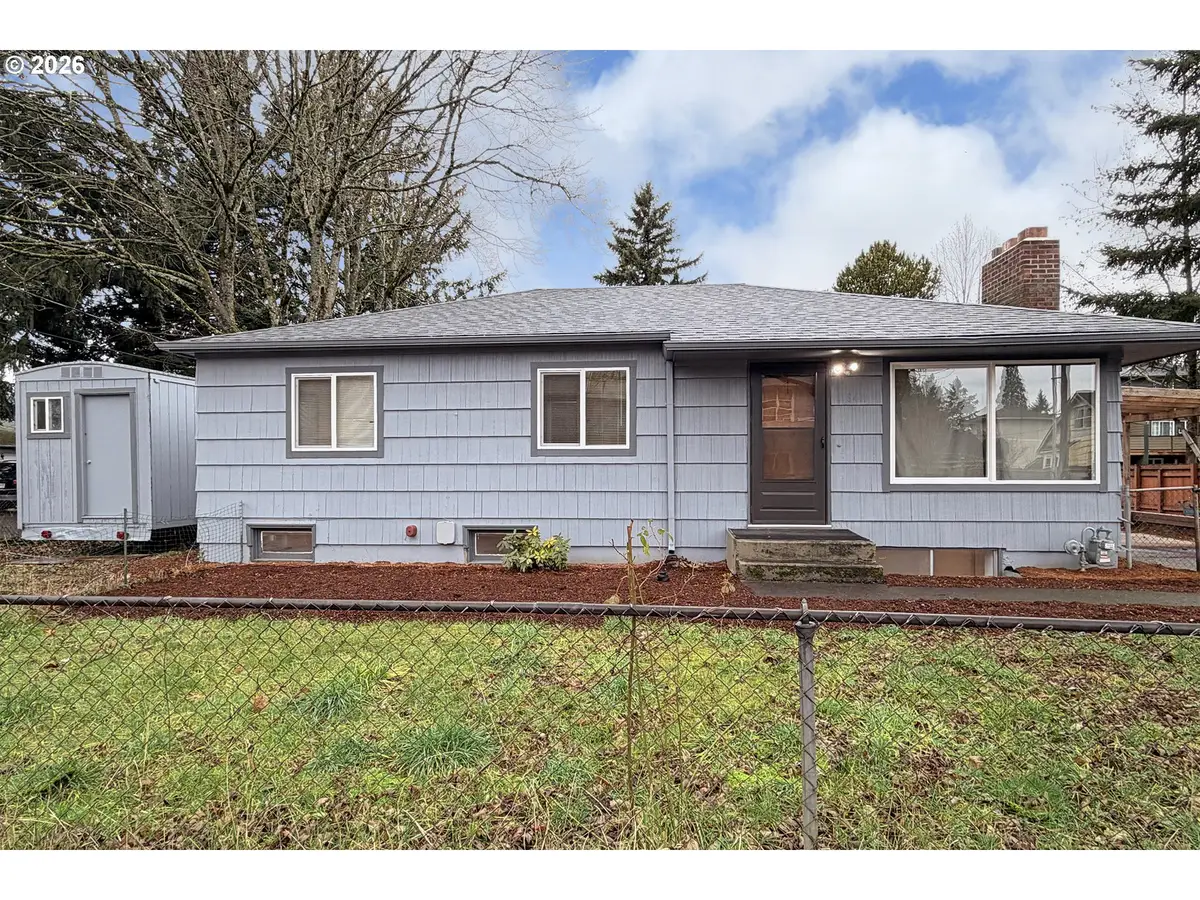 8411 SE Brooklyn St, Portland, OR 97266 - Image #1
