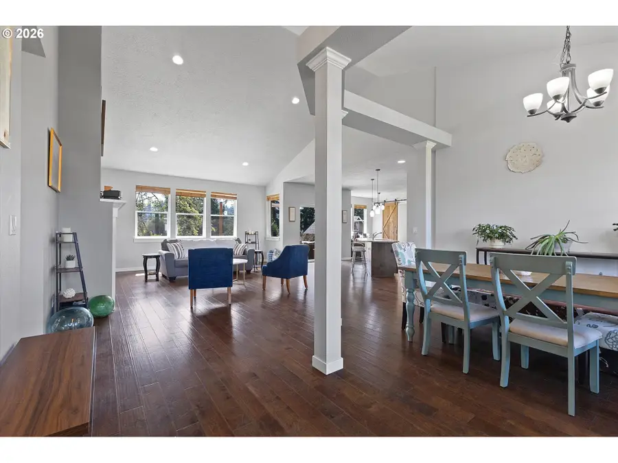 830 SE Darrow Rd, Estacada, OR 97023 - #2