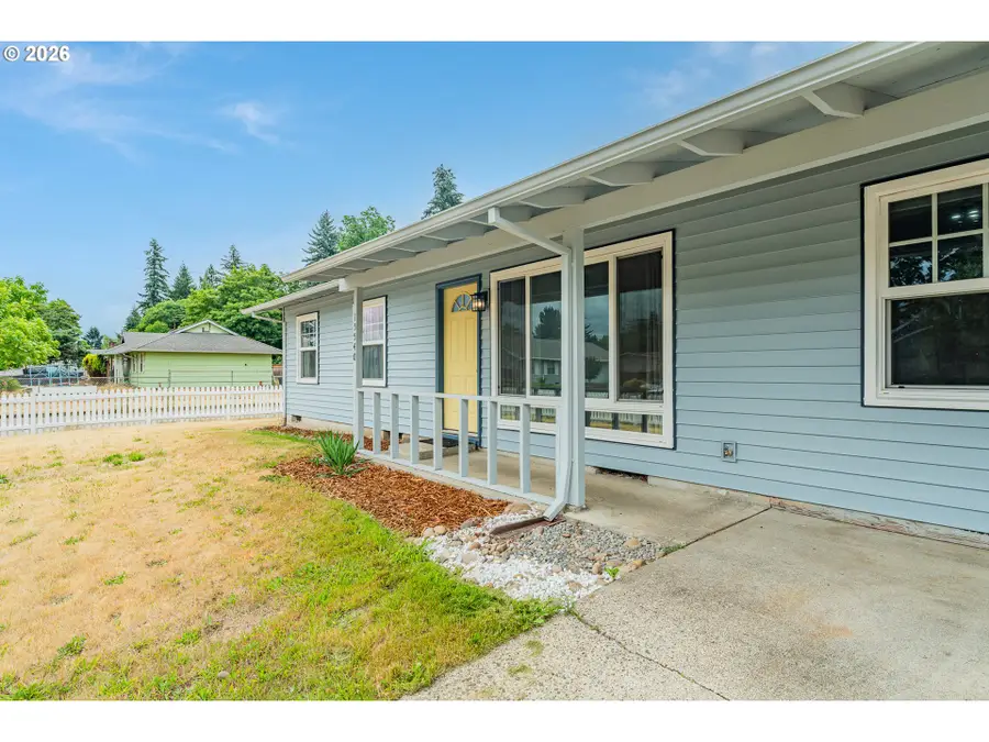 15540 SE Harrison St, Portland, OR 97233 - #3