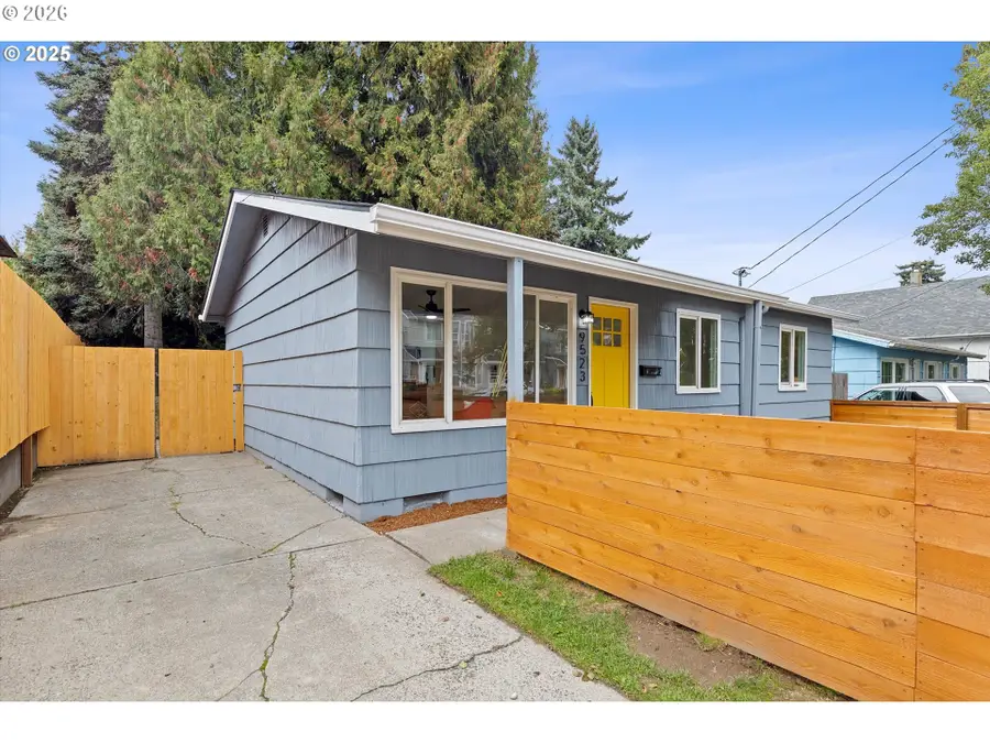 9523 N Allegheny Ave, Portland, OR 97203 - Image #3