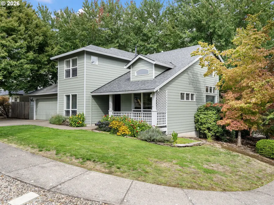 10235 SW Fulton Dr, Tualatin, OR 97062 - #3