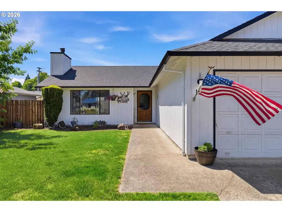165 SW 12th Ave, Canby, OR 97013 - #3