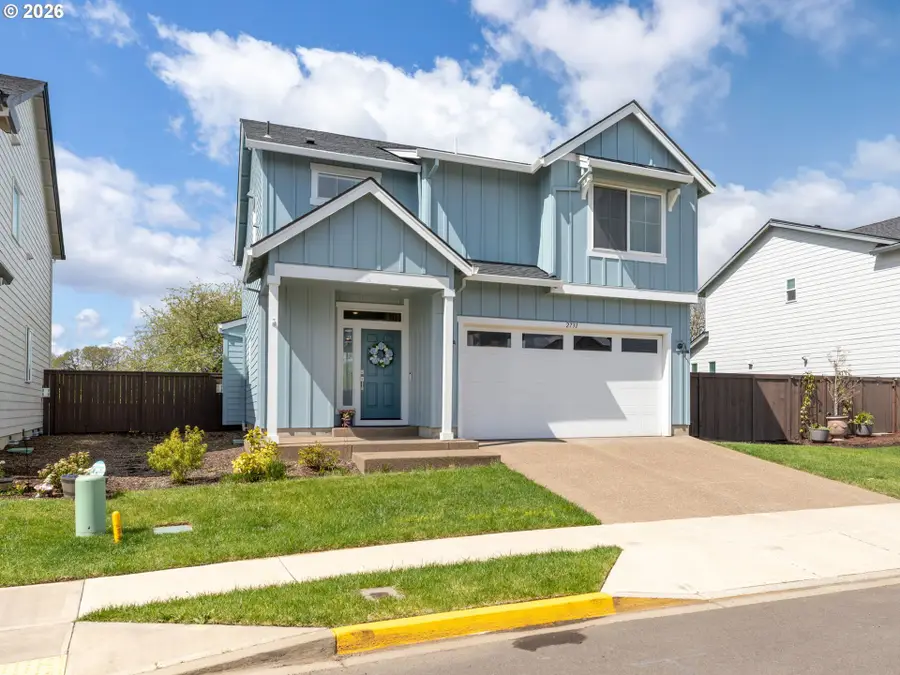 2731 NW Hill Rd, McMinnville, OR 97128 - #2