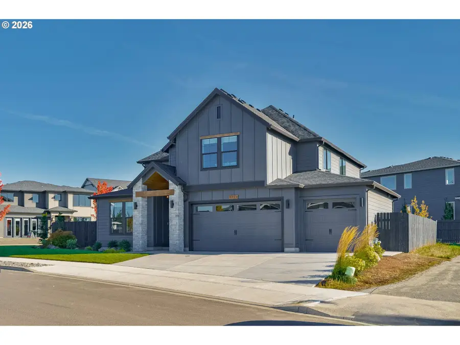 4225 N 12th Way, Ridgefield, WA 98642 - #2