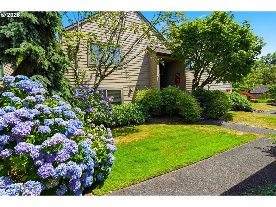 2418 SE Baypoint Dr, Vancouver, WA 98683 - #2
