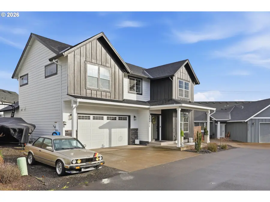 14252 Hillock Ln, Oregon City, OR 97045 - #2