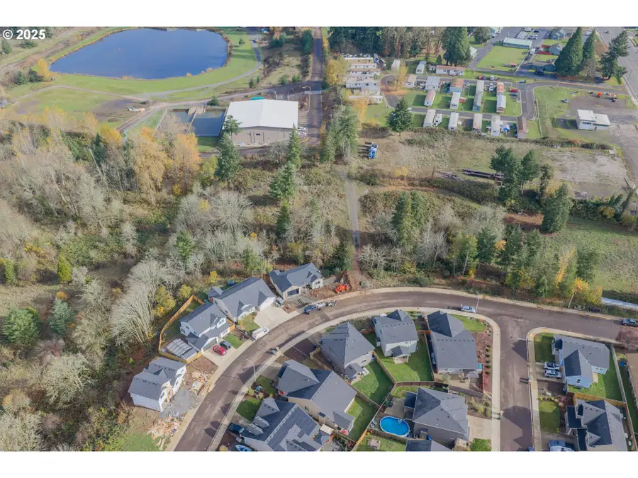 1401 45th Ave, Sweet Home, OR 97386 - Image #2