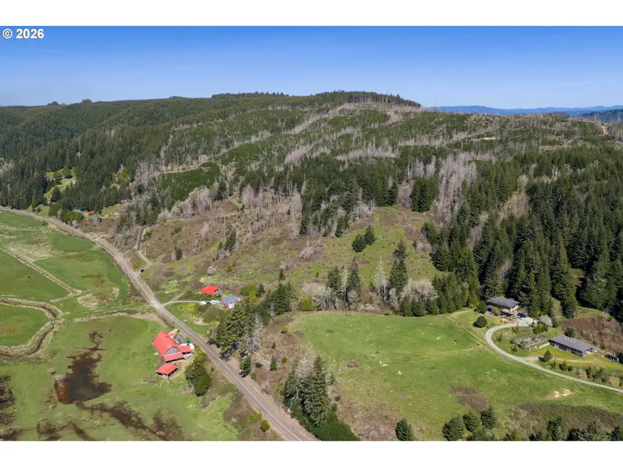 1 Stargazer Ln, Coquille, OR 97423 - #2