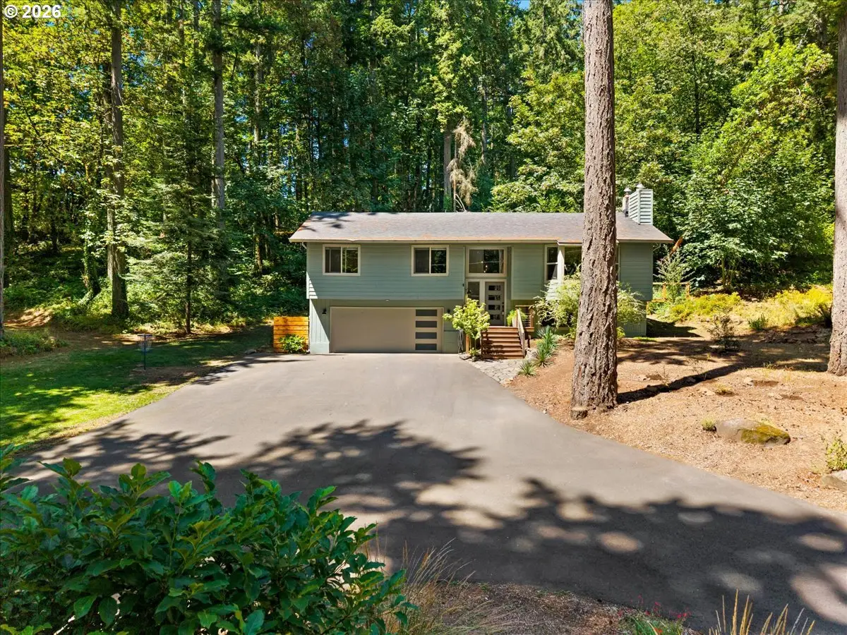 30475 SW Riverwood Dr, Northwest Clackamas, OR 97068 - #1