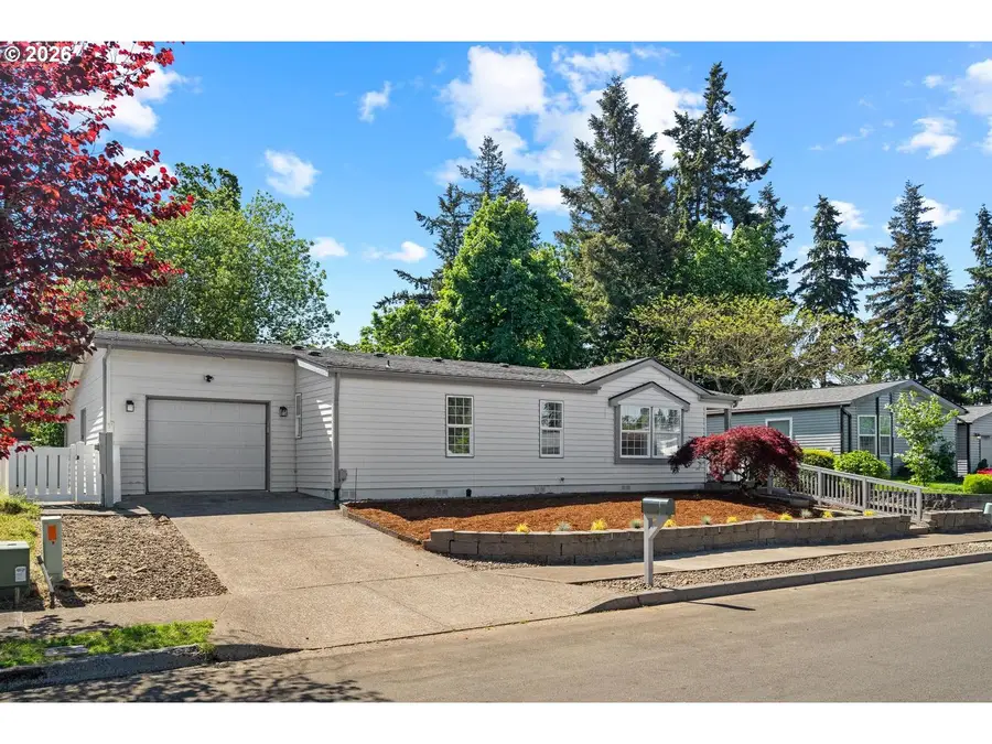 19324 Spring Valley Dr, Oregon City, OR 97045 - #2