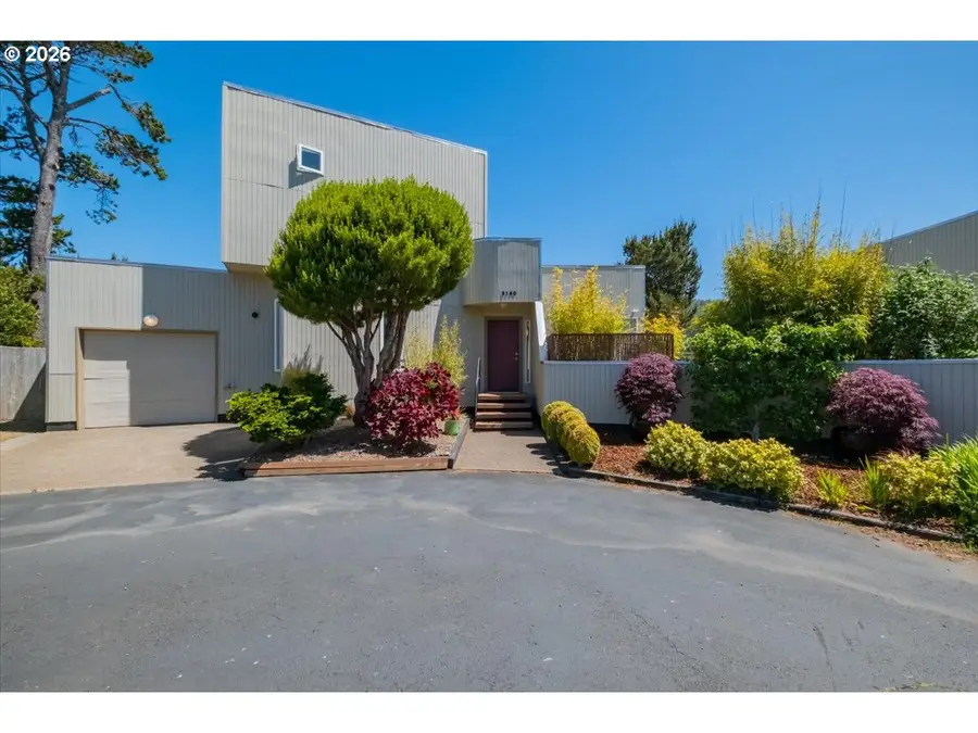 9180 Keys Pl, Gleneden Beach, OR 97388 - #2