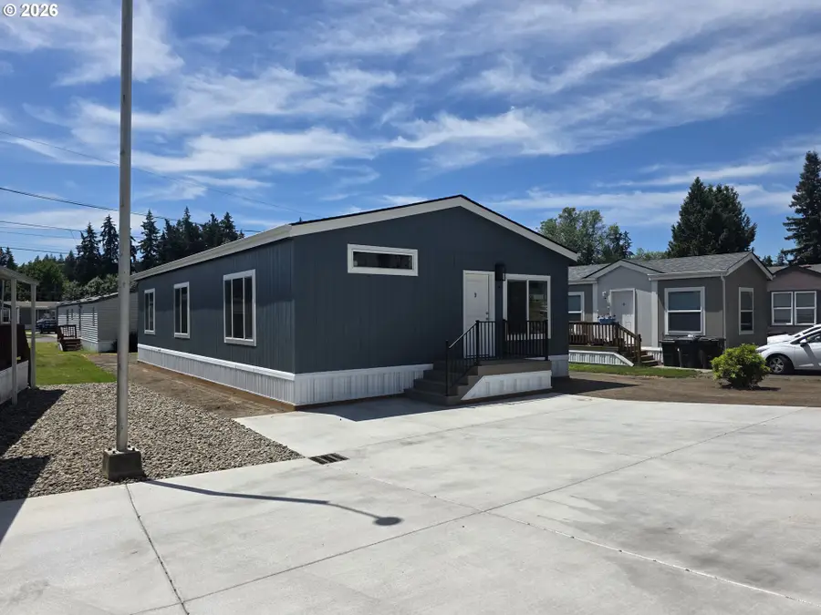 7940 SE Posey, Milwaukie, OR 97267 - #2