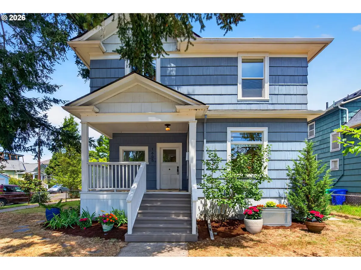 1605 SE Clinton St, Portland, OR 97202 - #1