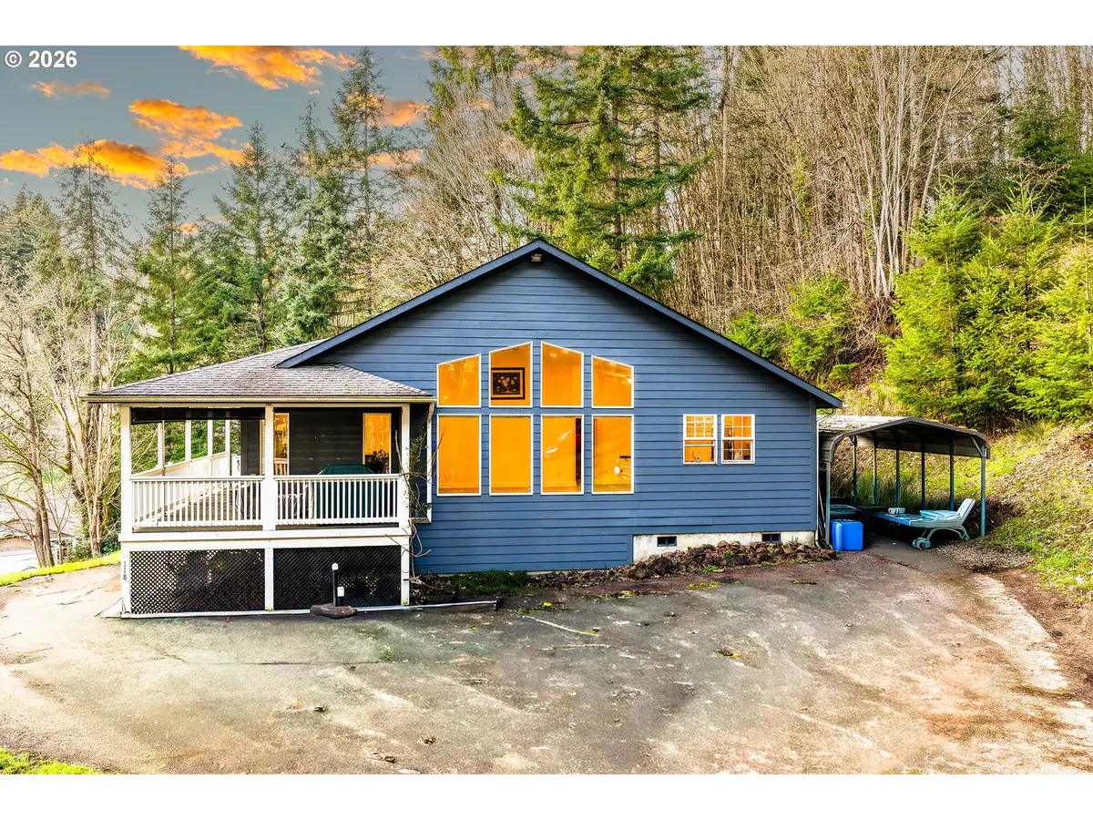 118 Clark Creek Rd, Longview, WA 98632 - #1