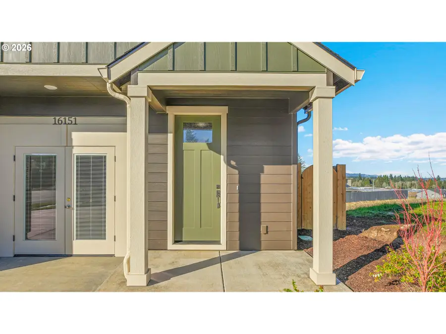 16151 Serres Farm Way, Oregon City, OR 97045 - #2
