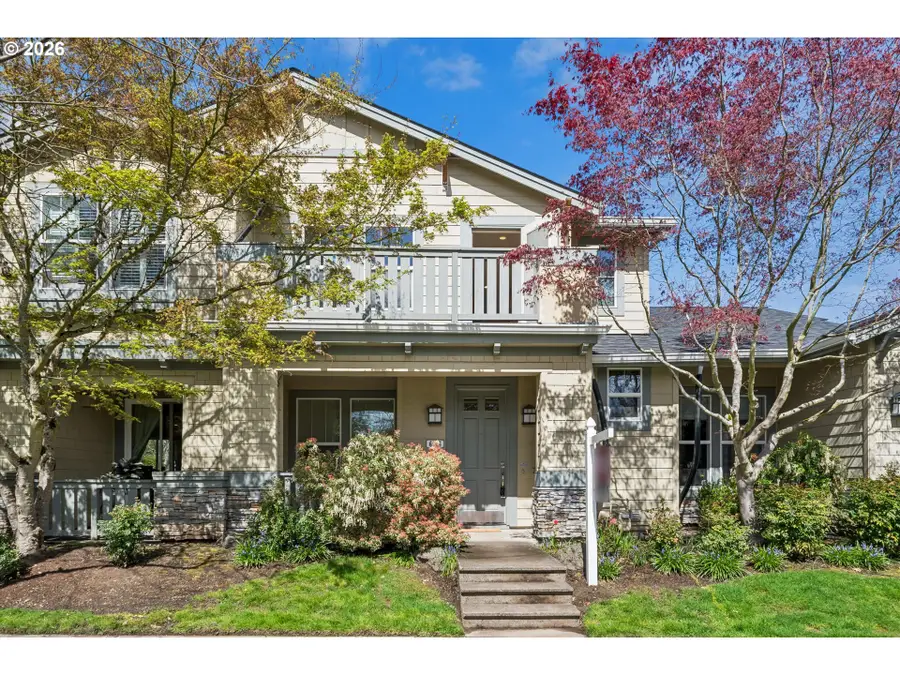 6715 NE Rosebay Dr, Hillsboro, OR 97124 - #2