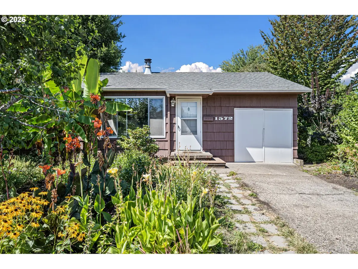 1572 Wilson Ct, Eugene, OR 97402 - #1