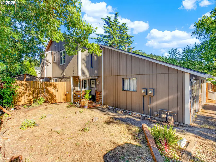 13954 SE Center St, Portland, OR 97236 - #2