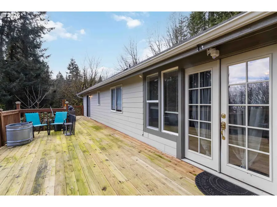 421 Mcadams Rd, Longview, WA 98632 - #3