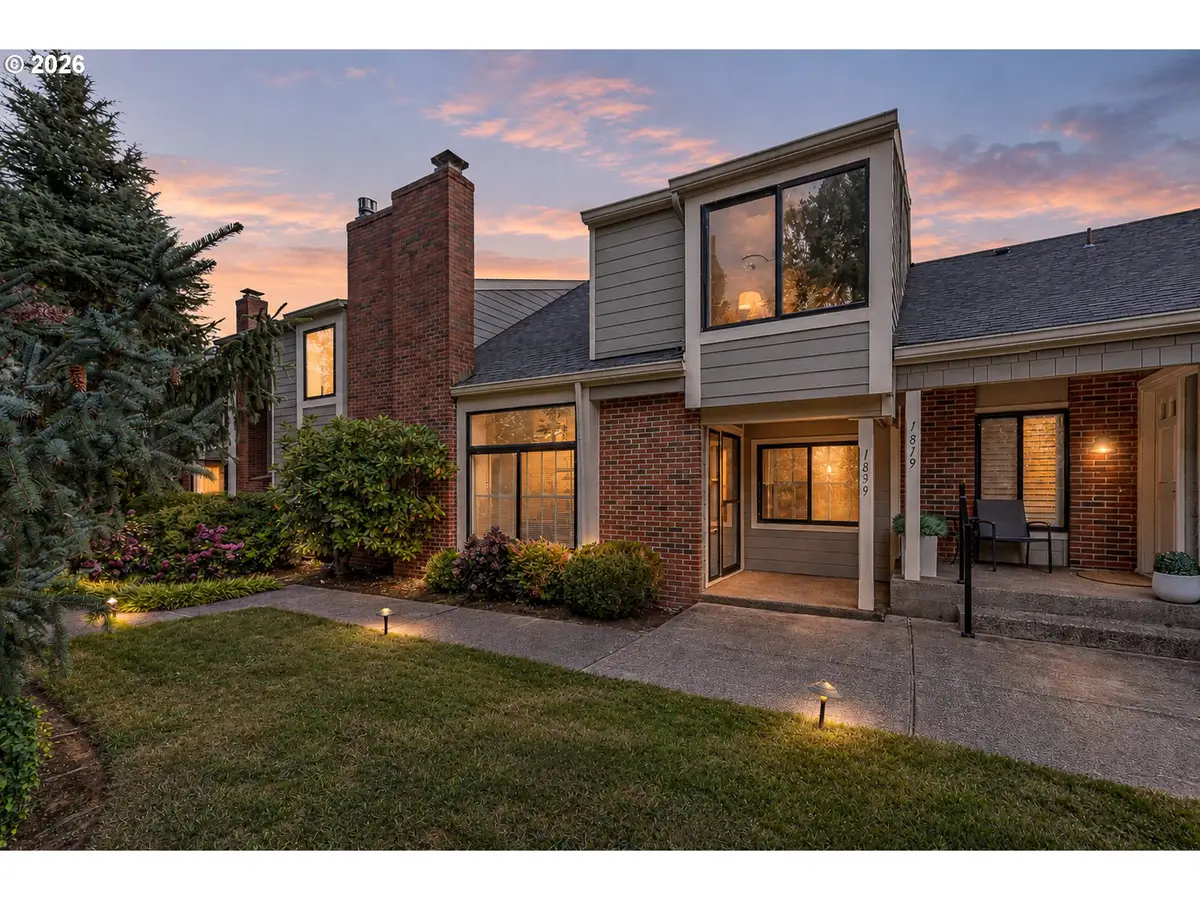 1839 Boca Ratan Dr, Lake Oswego, OR 97034 - #1