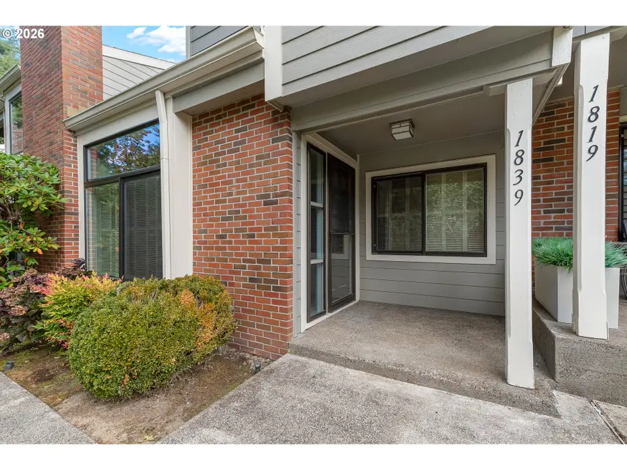 1839 Boca Ratan Dr, Lake Oswego, OR 97034 - #2