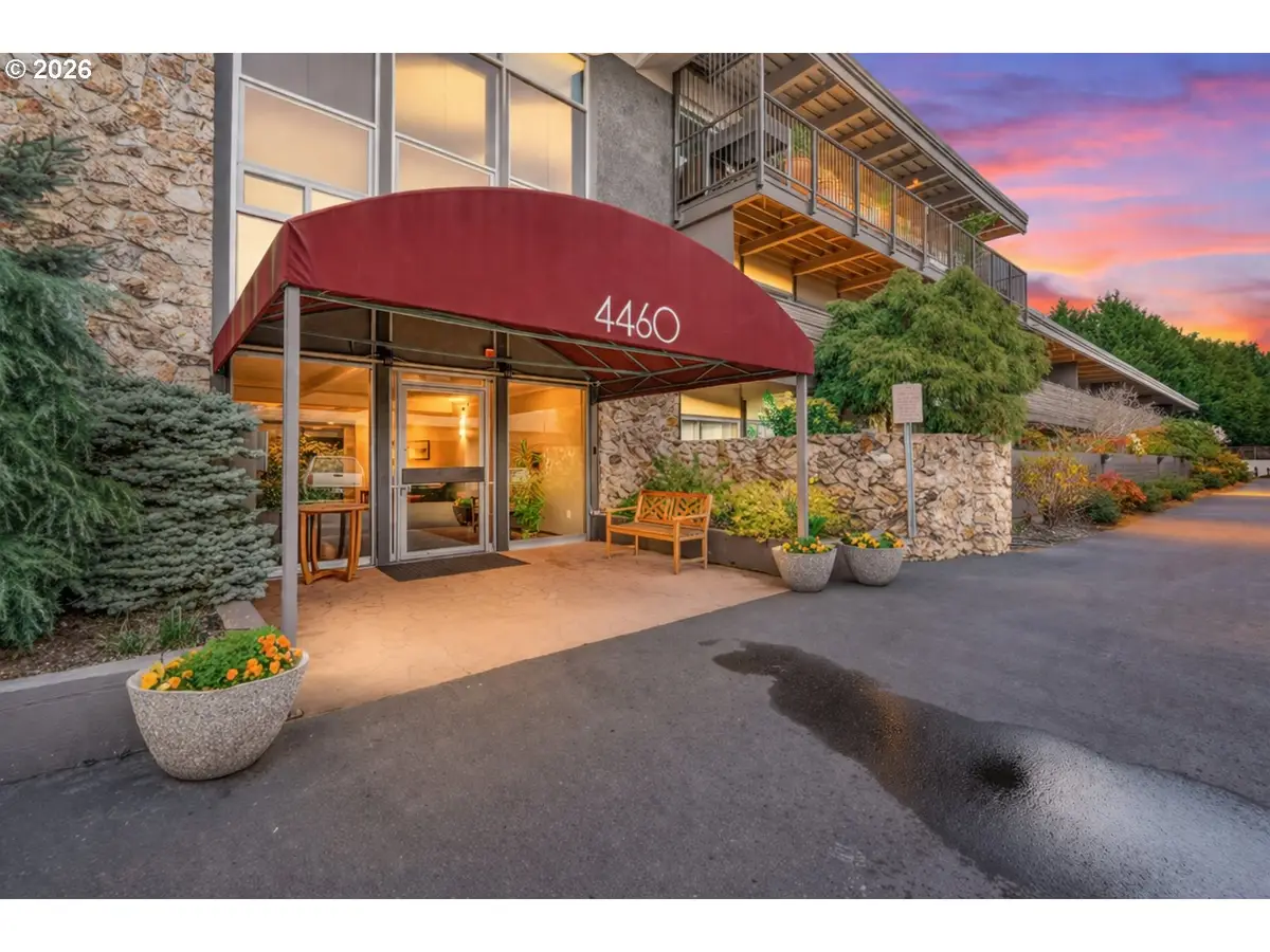 4460 SW Scholls Ferry Rd #3, Portland, OR 97225 - #1