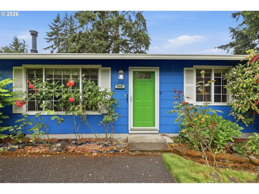 608 NE 124th Ave, Vancouver, WA 98684 - #2