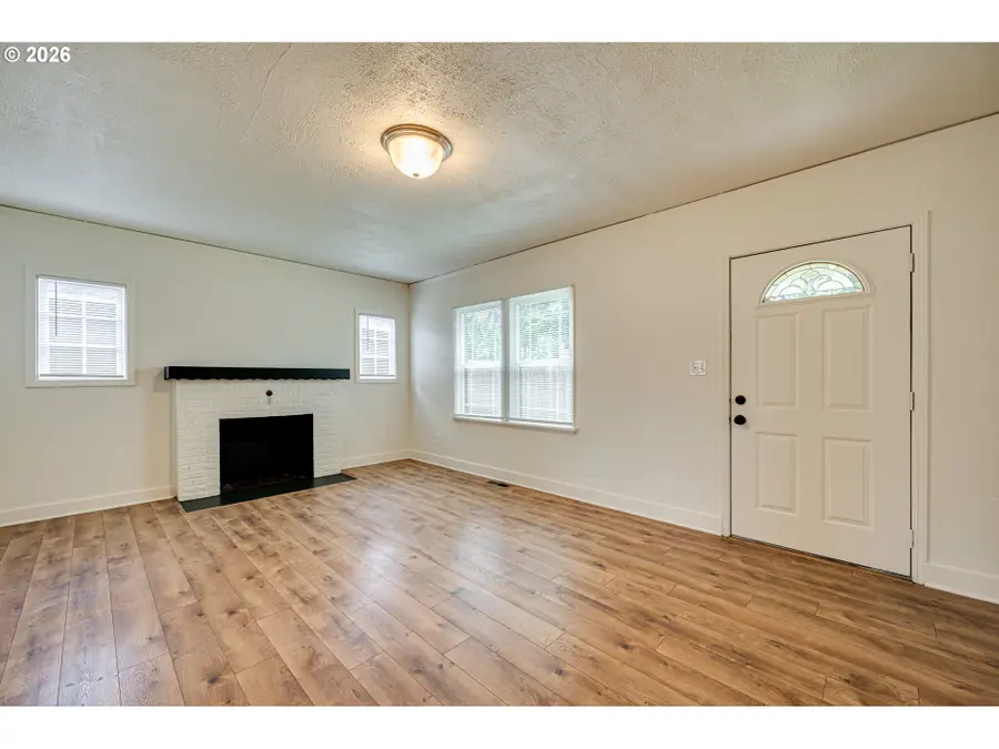3610 I St, Vancouver, WA 98663 - #3