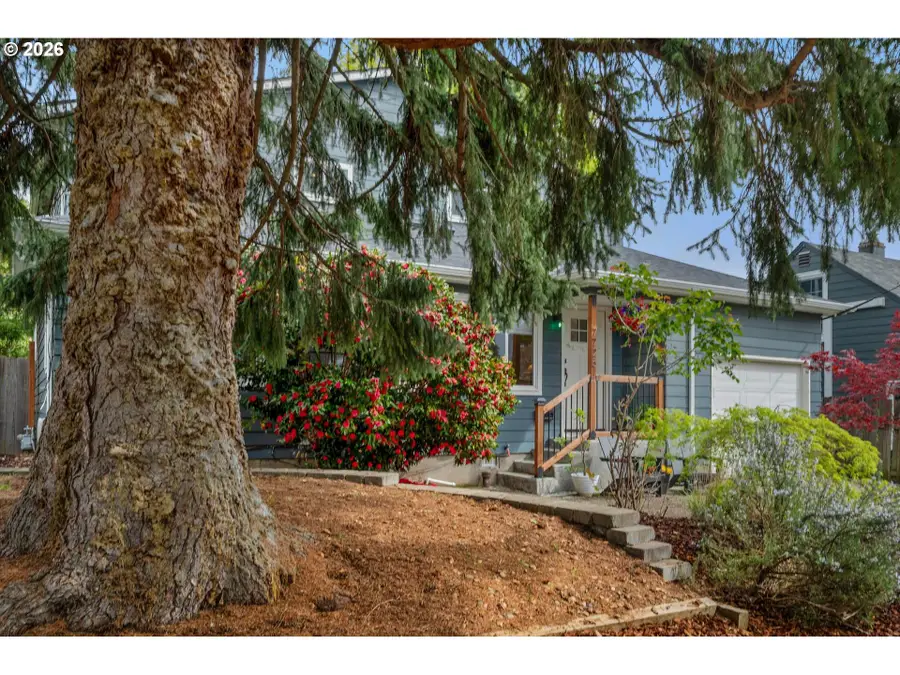 7725 SE Market St, Portland, OR 97215 - #3