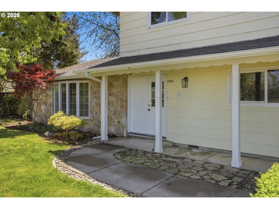 5778 Royal Ave, Eugene, OR 97402 - #3
